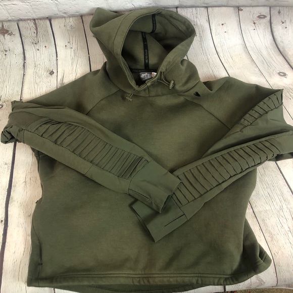 Puma Olive Green Hoodie - Picture 7 of 10